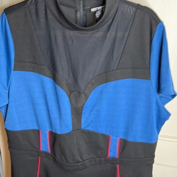 Hot Topic Marvel Ant-Man And The Wasp: Quantumania Ant-Man Dress Plus Size 2 - Picture 4 of 8